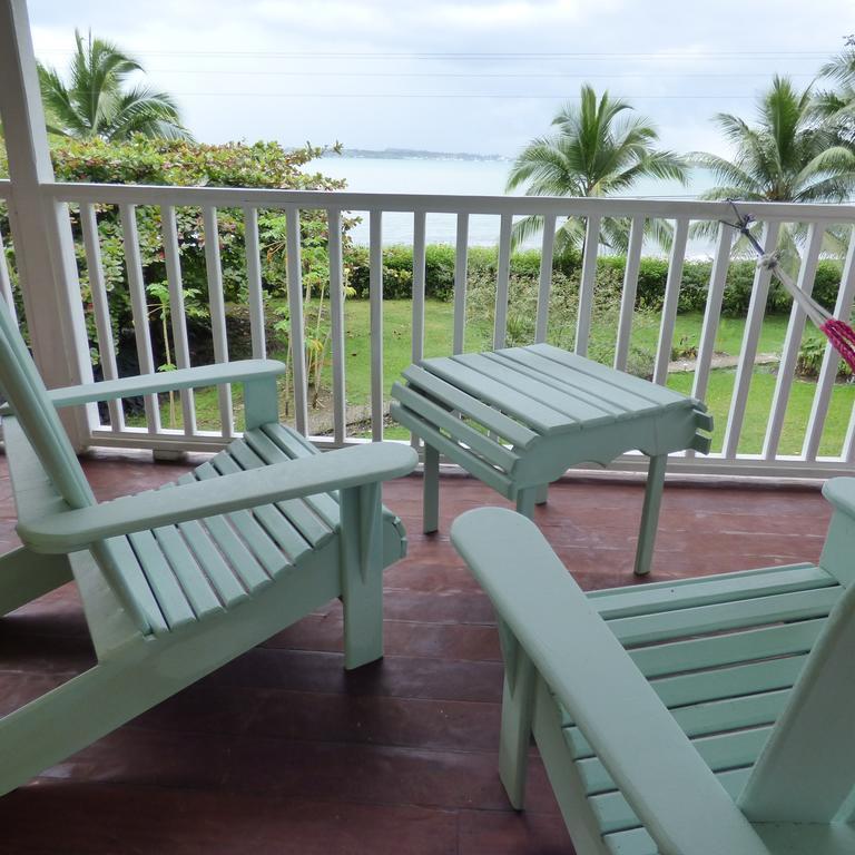 Sand Dollar Beach Bed & Breakfast 보카스 타운 객실 사진