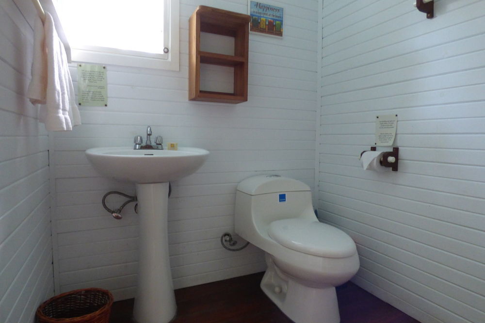 Sand Dollar Beach Bed & Breakfast 보카스 타운 외부 사진